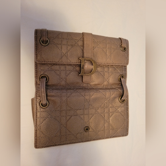 Christian Dior Metallic Cannage Leather Wallet – Logo Buckle – Vintage - Picture 3 of 6